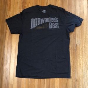Old Navy men’s L old Milwaukee t shirt